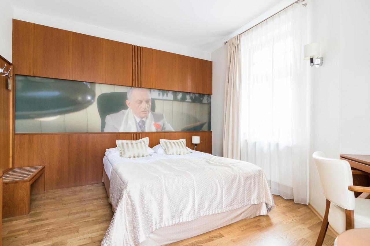 Hotel Vabank Golub-Dobrzyń Extérieur photo