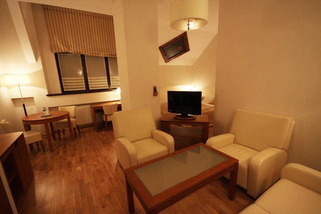 Hotel Vabank Golub-Dobrzyń Extérieur photo